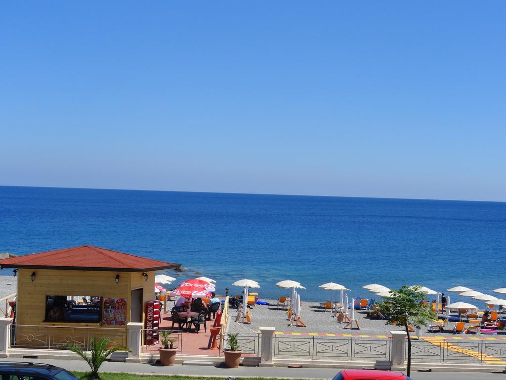 Hotel Miramare Ciro Marina Luaran gambar