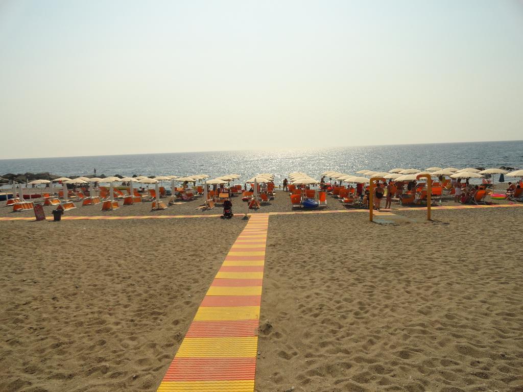 Hotel Miramare Ciro Marina Luaran gambar