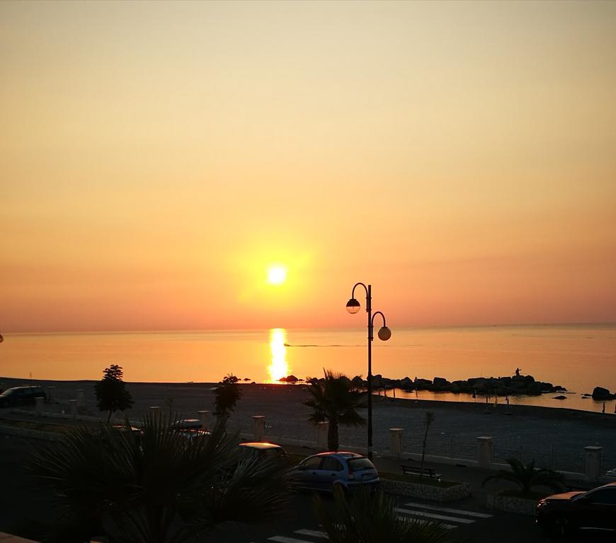 Hotel Miramare Ciro Marina Luaran gambar